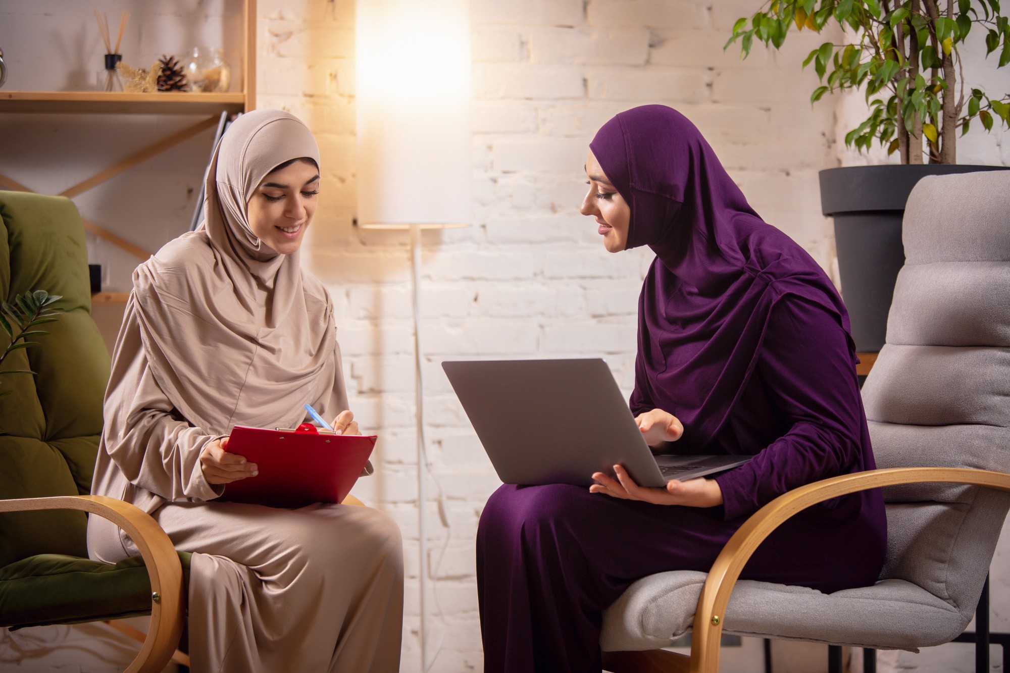 Muslim women learning